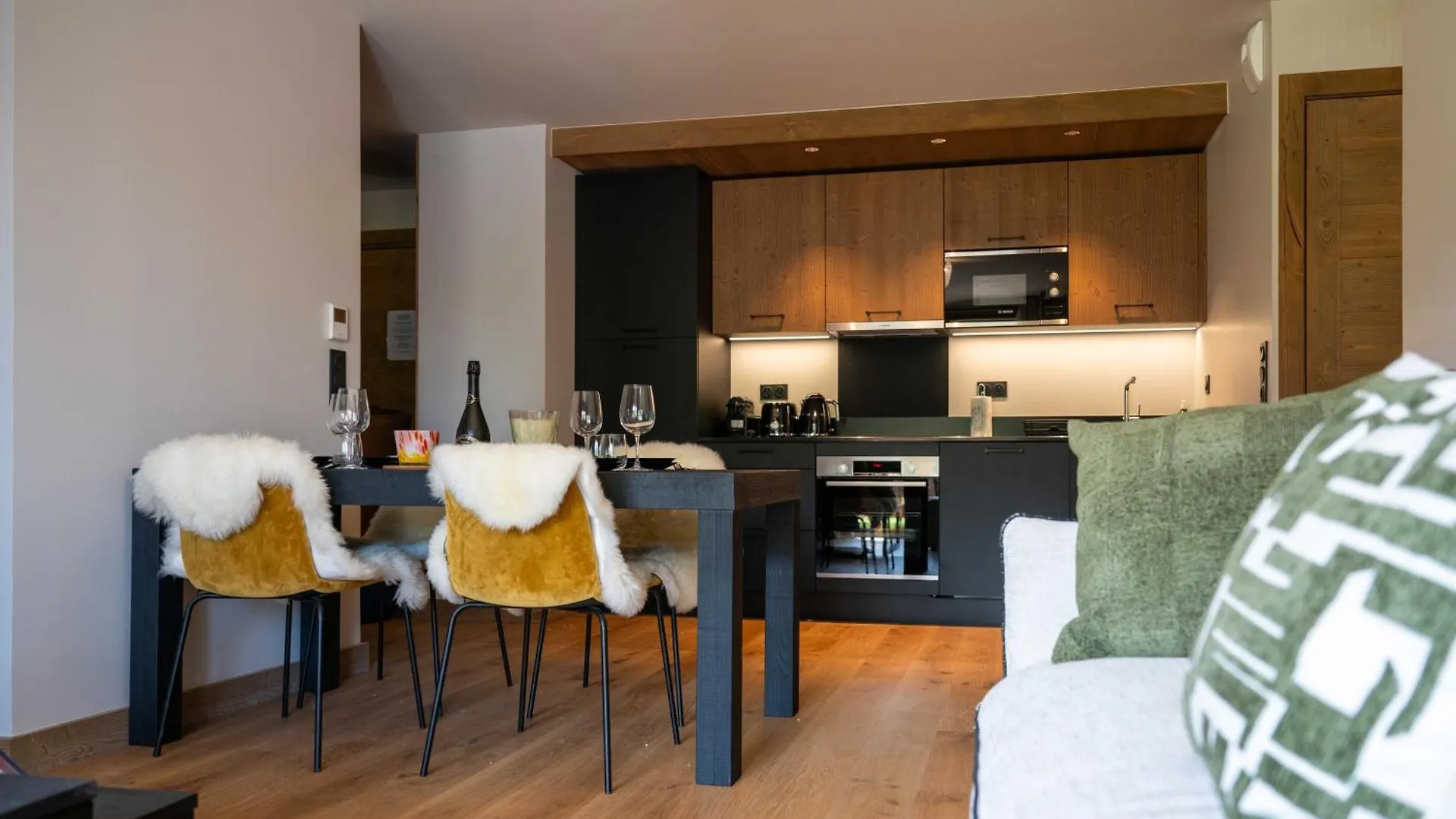 Exclusive Accommodation Terrace, Parking And Pool Megeve 0*,