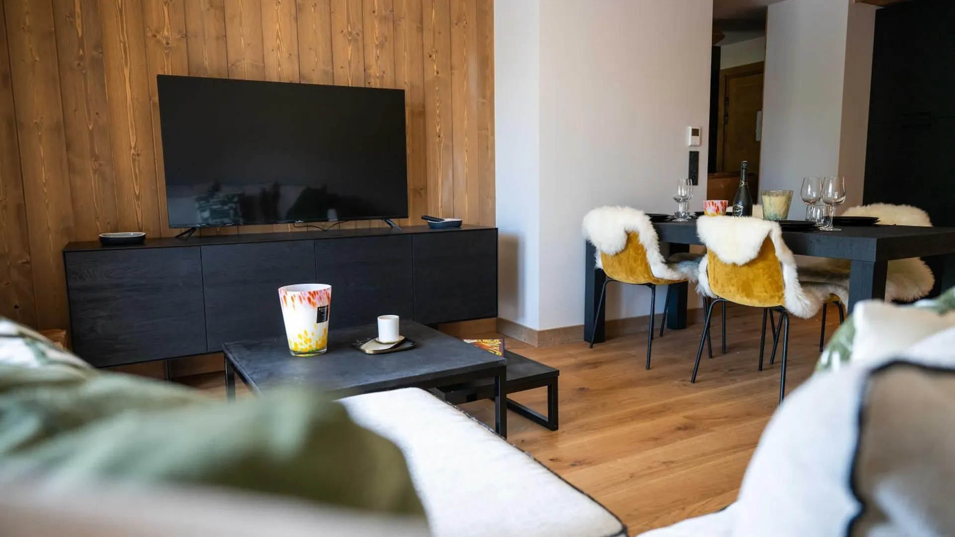 Exclusive Accommodation Terrace, Parking And Pool Megeve