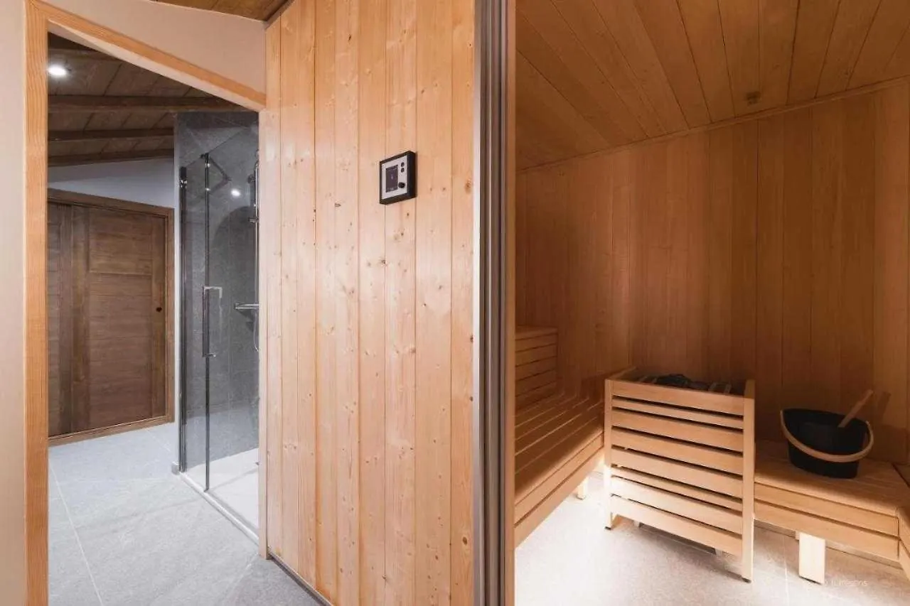 Exclusive Accommodation Terrace, Parking And Pool Megeve