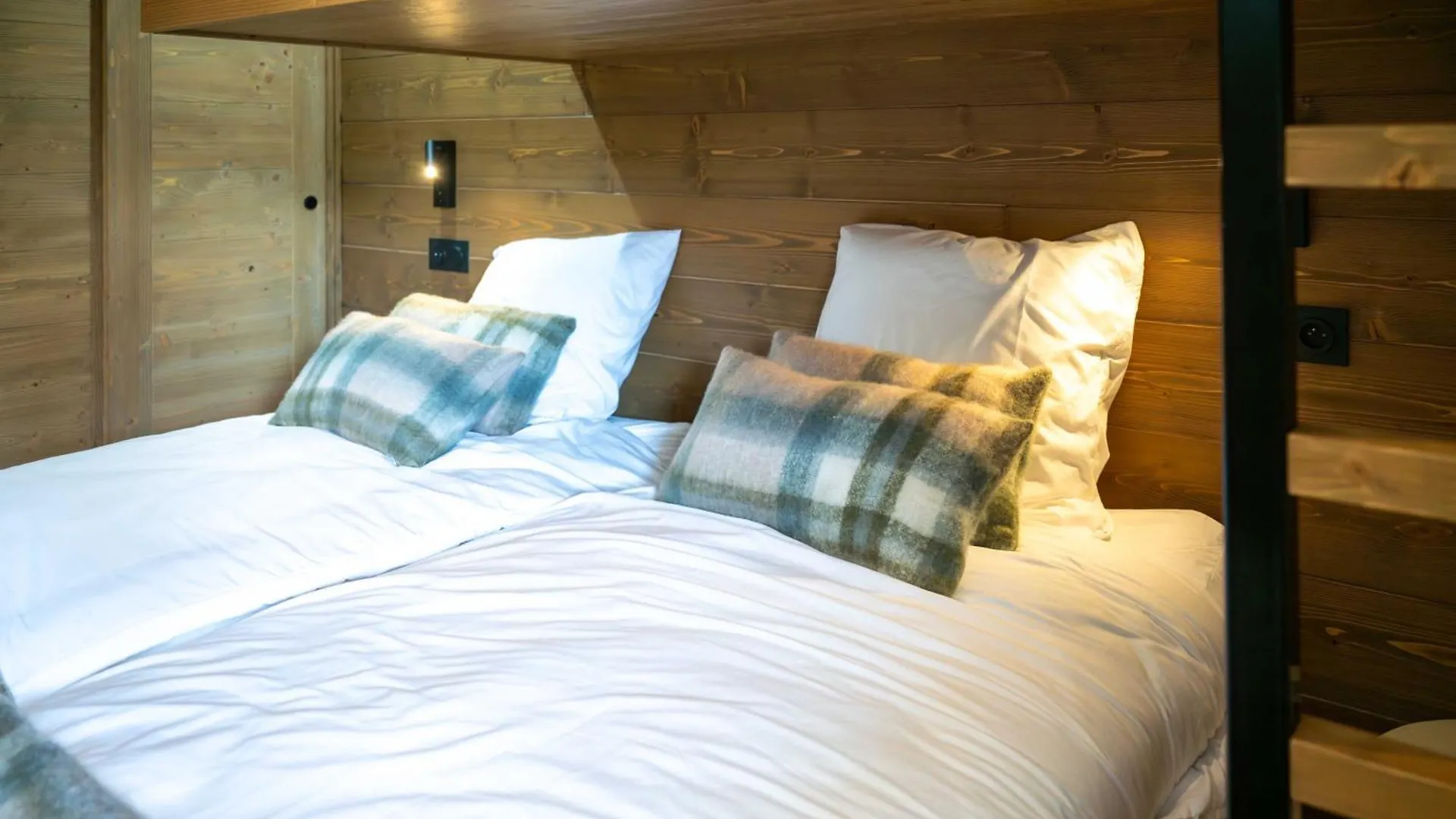 Exclusive Accommodation Terrace, Parking And Pool Megève Daire